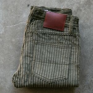 Gustin Monster Wale Corduroy Green